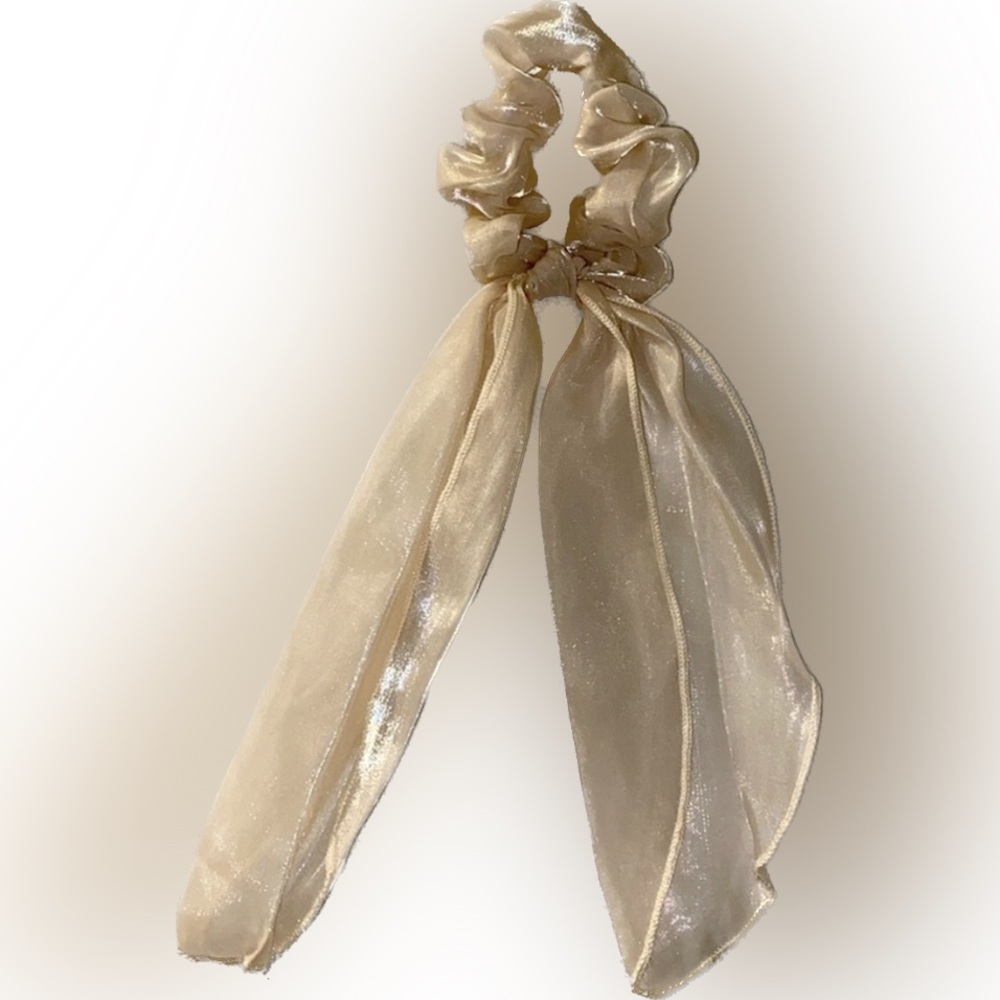 NEW Creme Silky Hair Scarf Scrunchie - Picture 3 of 5